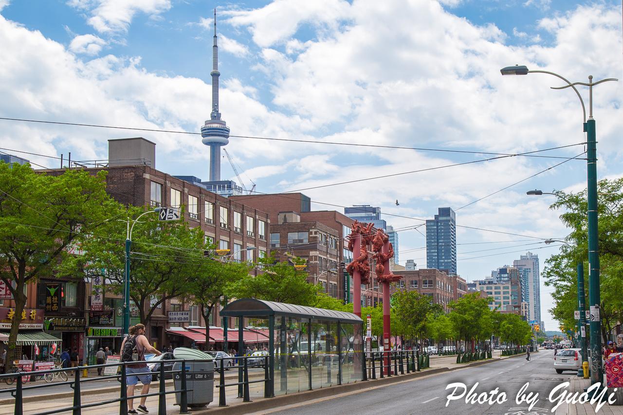 Toronto Chinatown Inn Luaran gambar